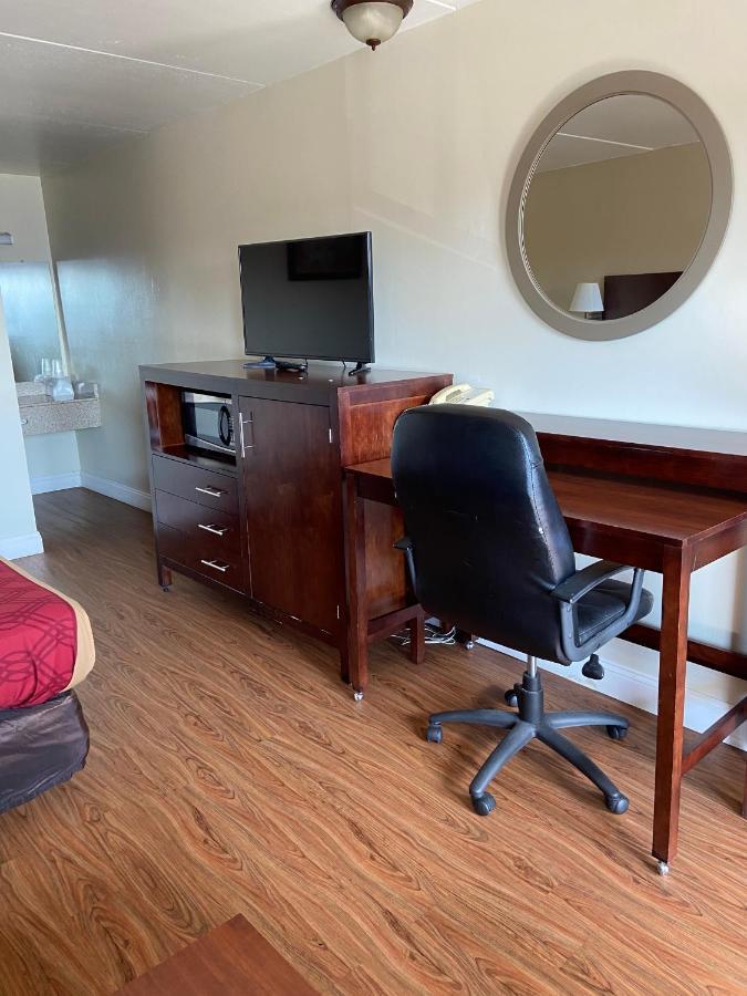 King'S Inn Motel Reading Bagian luar foto