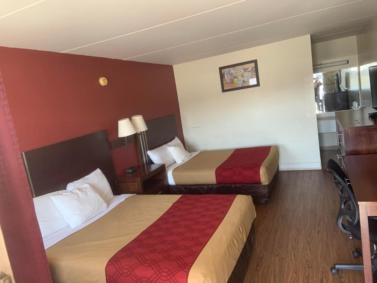 King'S Inn Motel Reading Bagian luar foto